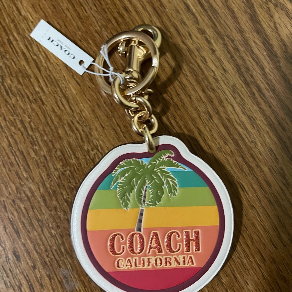 Coach California bag charm - Picture 2 of 2